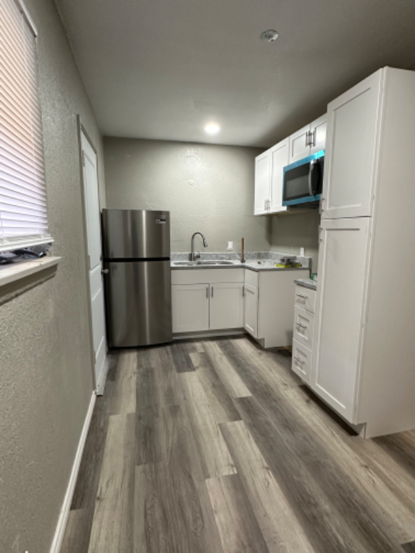 El Paso Apartment: 8709 lawson St.