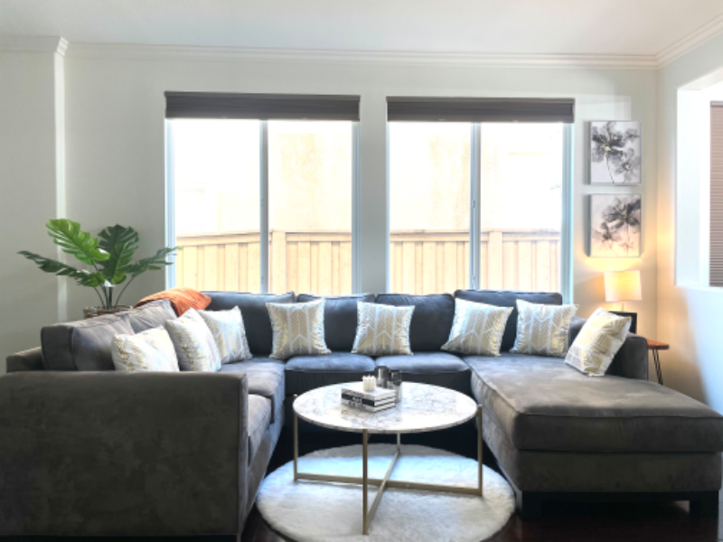 Lake elsinore House: 34010 Winterberry lane