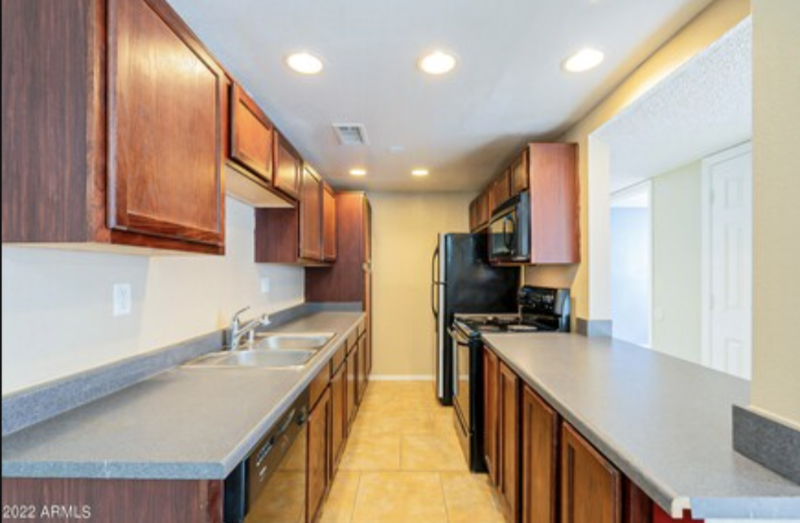 Mesa Condo: 424 E Brown St