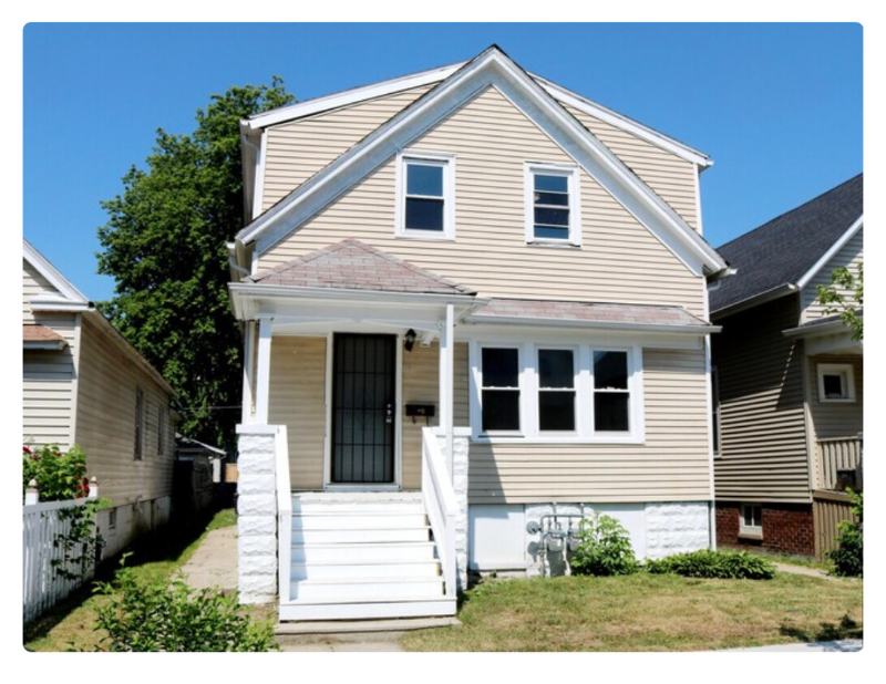 Milwaukee House: 2527 S 11th St