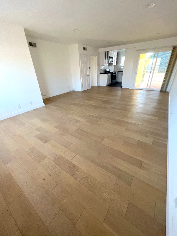 Santa Monica Apartment: 1008 7th St