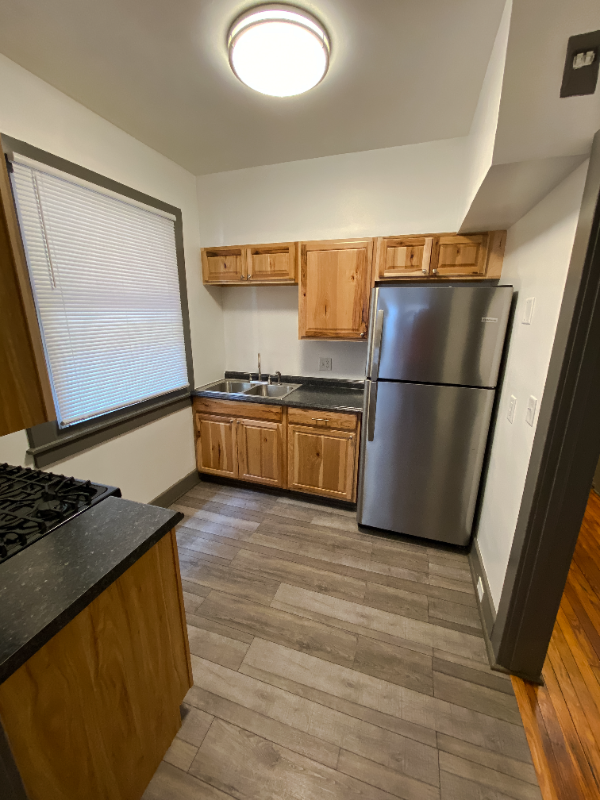 Morgantown Apartment: 420 High St