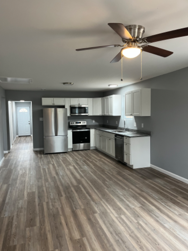 Knoxville House: 1134 Simpson St