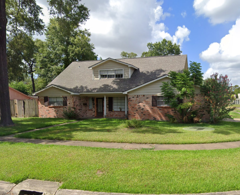 HOUSTON House: 322 KINGSCOURT DR