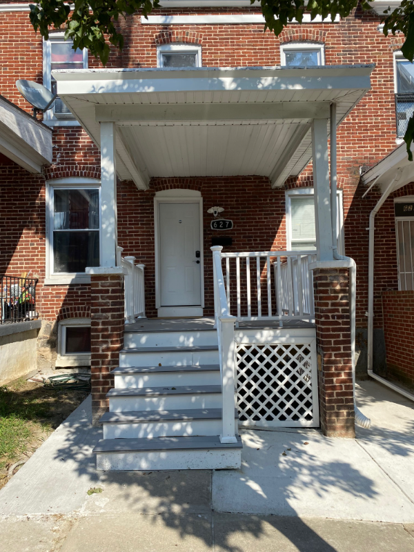 Baltimore House: 627 Denison st