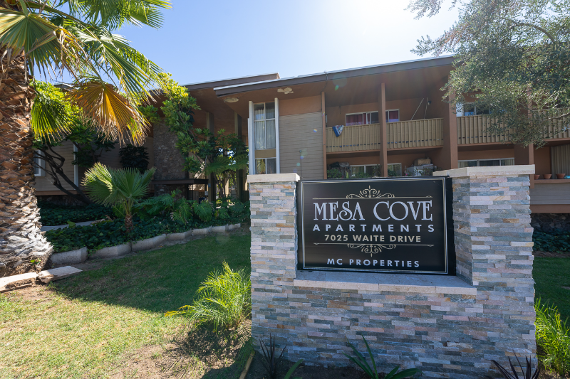 La Mesa Apartment: 7025 Waite Dr.