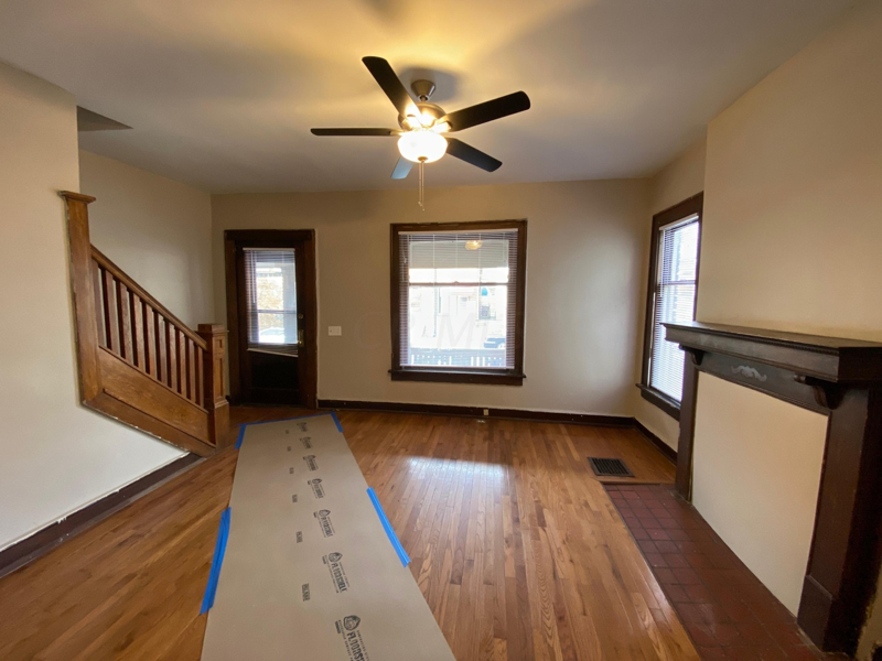 Columbubus House: 295 E 19th ave