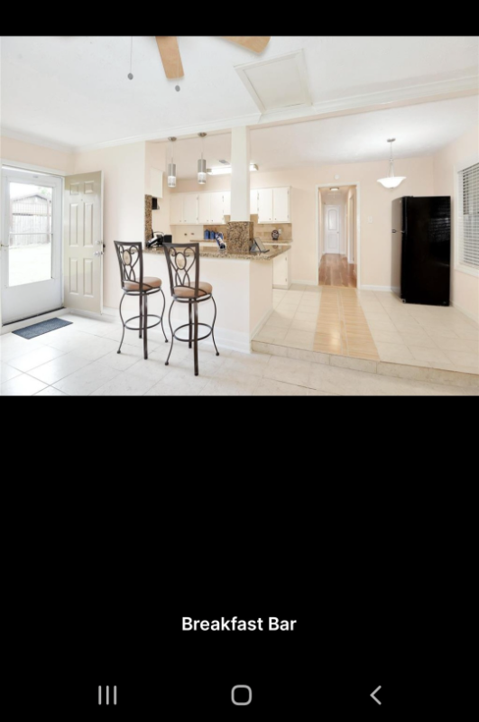 HOUSTON House: 5005 Holloway Dr.