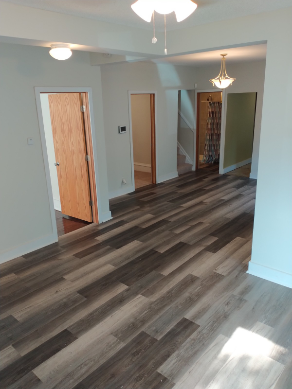 Minneapolis House: 2720 Girard Ave N