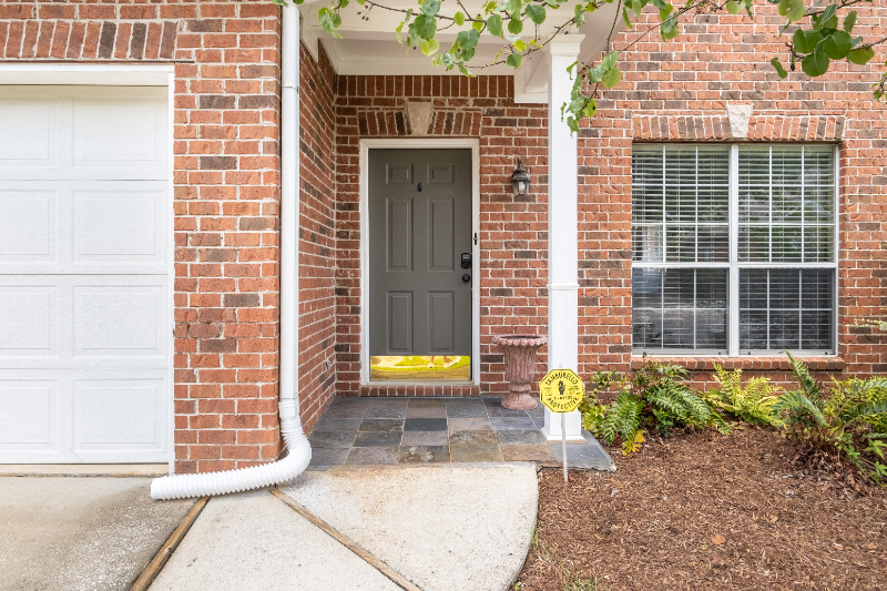 Birmingham House: 846 Castlemaine CT