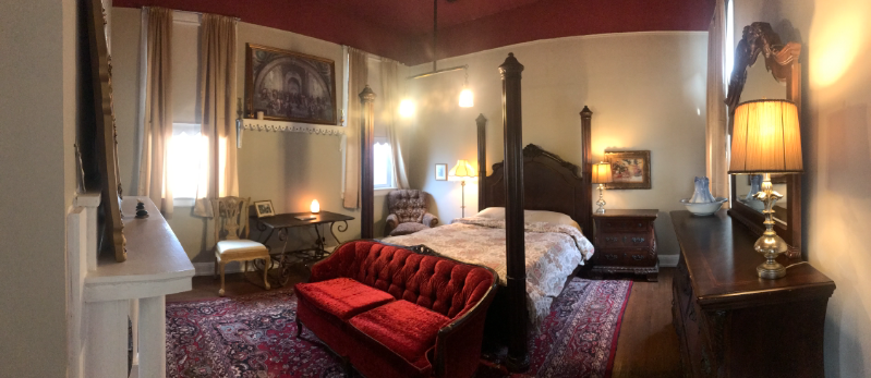 Fairfield House: 400 West Main St.