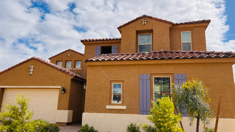 GLENDALE House: 8609 W SOLANO DR