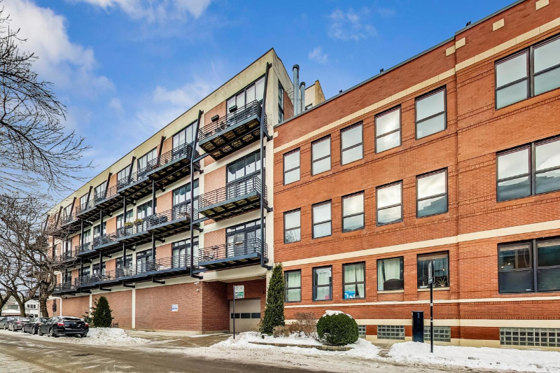 CHICAGO Condo: 2012 WEST SAINT PAUL AVENUE