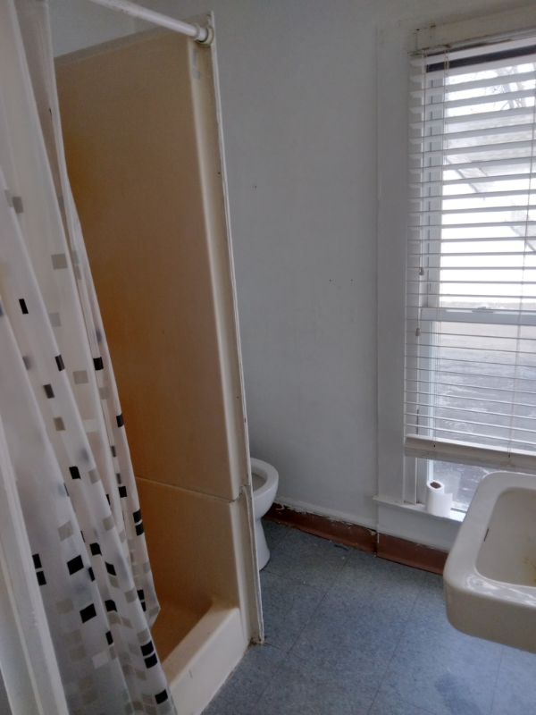 Jackson House: 6220 Brooklyn Rd