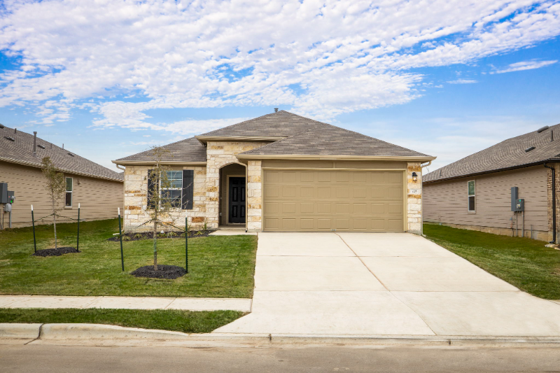 San Marcos House: 728 Adler Way