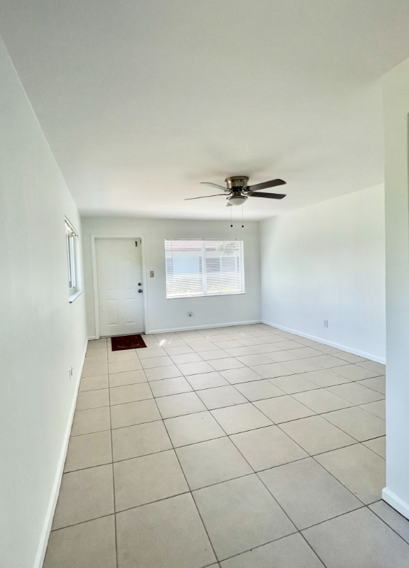 Naples Park Multiplex: 623 92nd Avenue