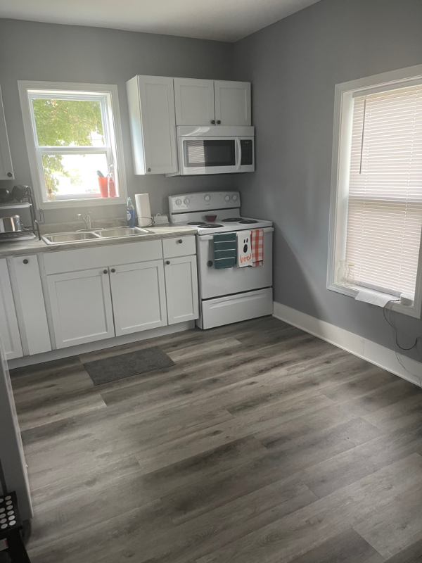 Fayette Multiplex: 406 West Morrison