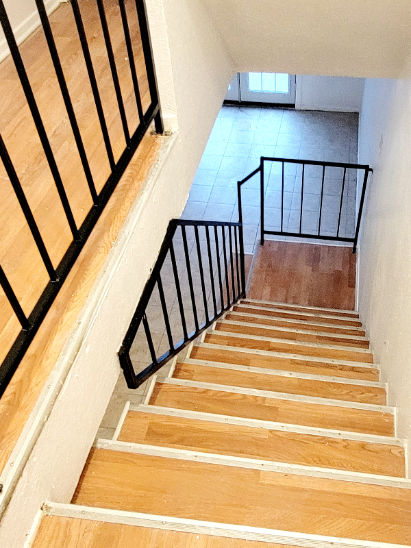 Dallas Townhome: 9503 Olde Towne Row