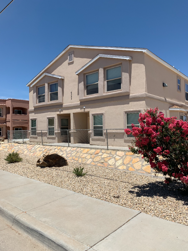 Las Cruces Apartment: 6345 Reynolds Drive