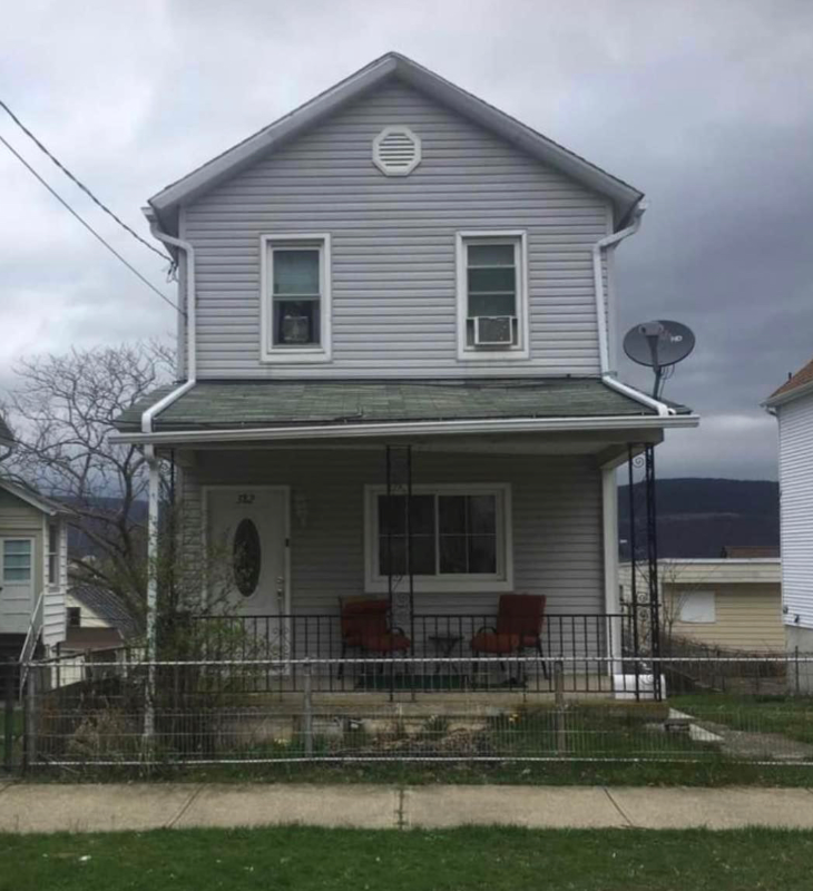 Nanticoke House: 382 E Grove St