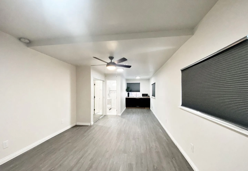 Escondido House: 224 W 8th Avenue