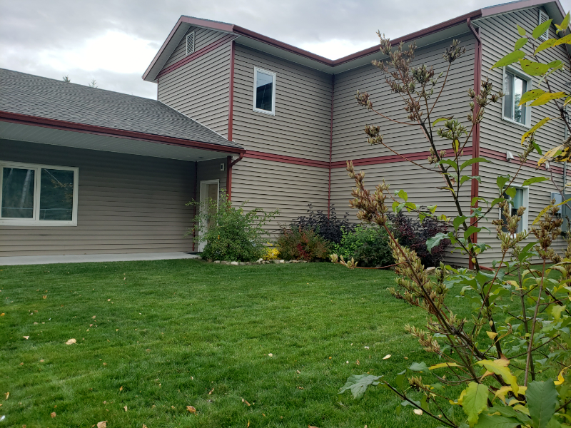 Fairbanks House: 3535 Shanly St