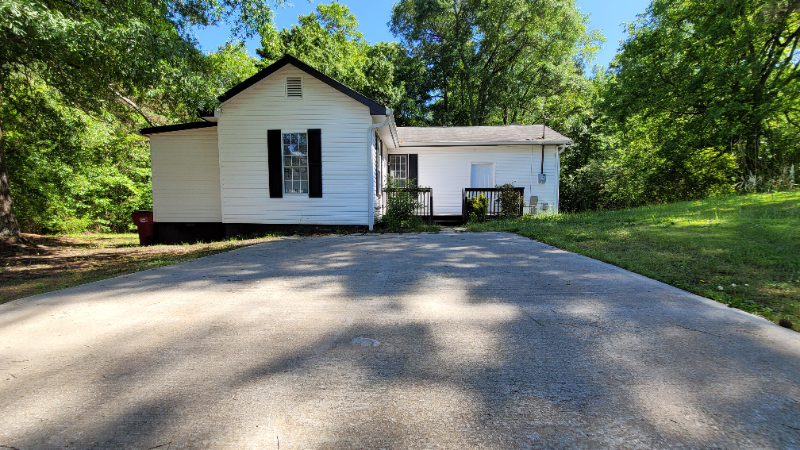 Oxford House: 345 Oxford Rd