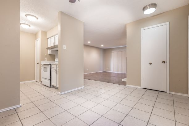 Dallas Condo: 8109 Skillman St