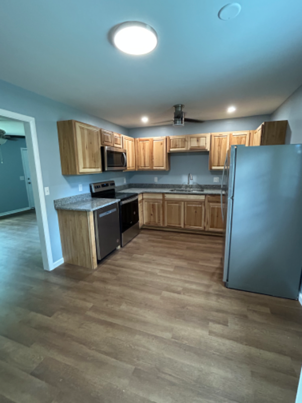 South Carthage House: 138 Lester Ave