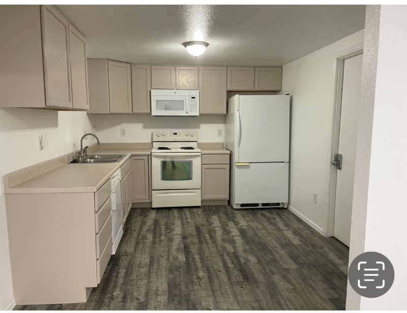 Northglenn House: 10421 Pennsylvania