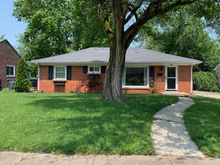 Lexington House: 683 Sheridan Dr