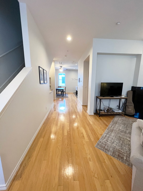 dallas Townhome: 4330 mckinney ave