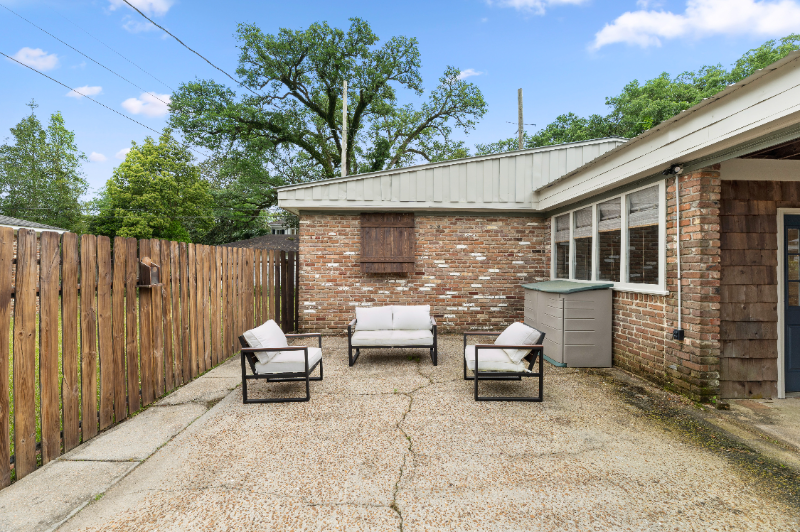 Mobile House: 160 Grand Blvd