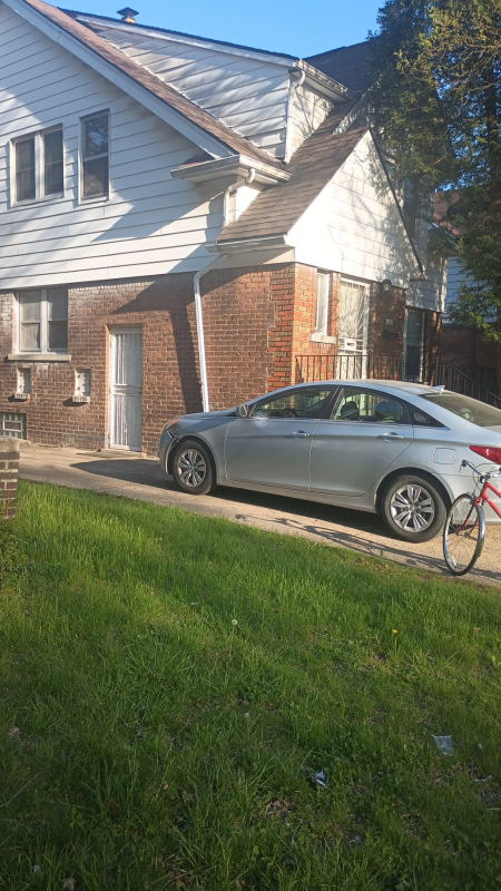 Detroit Multiplex: 15062 cruse ave