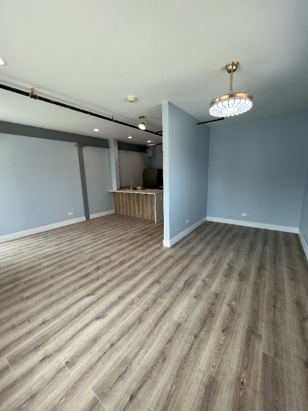 Westchester Apartment: 9919 W Roosevelt Rd