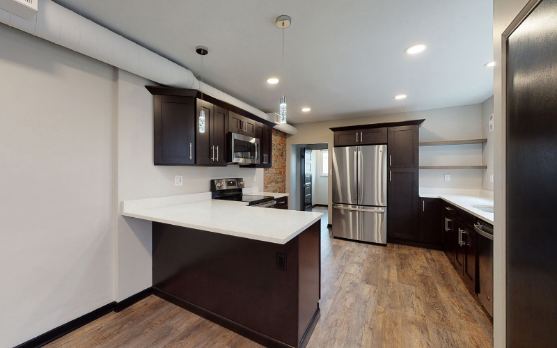 Pittsburgh Apartment: 1819 E Carson St