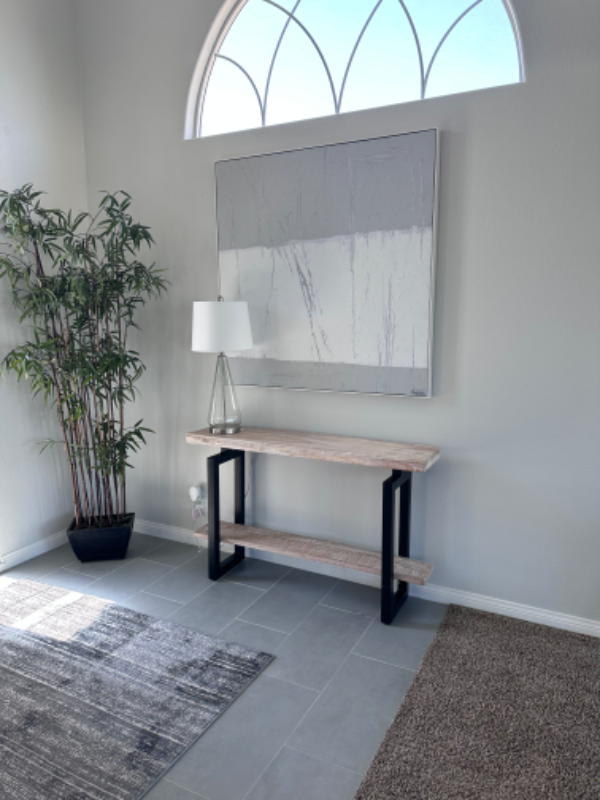 Victorville House: 133 Yellowstone Ave