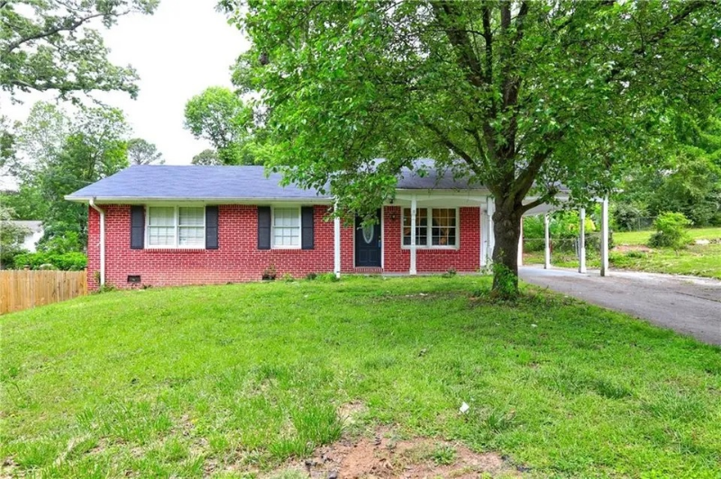 Norcross House: 5783 Sharon Drive