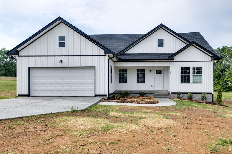 Gallatin House: 644 S Tunnel Rd