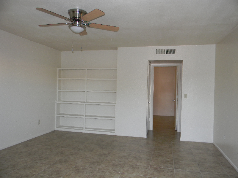 Phoenix Apartment: 13230 N. 21st Place