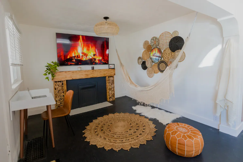 Salt Lake City House: 64 Hartwell Ave