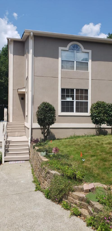 Kennesaw Townhome: 4155 Lake Mist drive