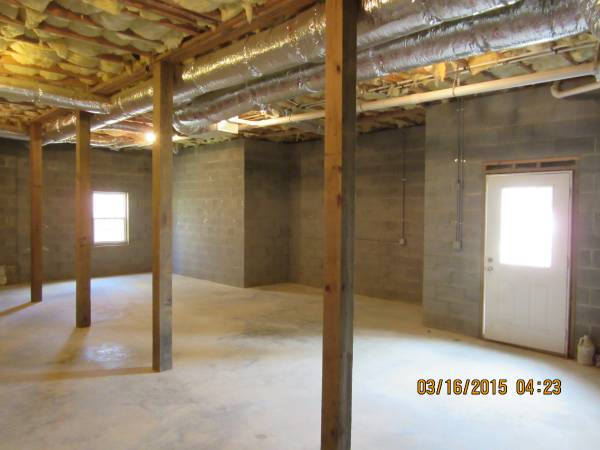 Hendersonville Apartment: 1826 Lower Ridgewood Blvd