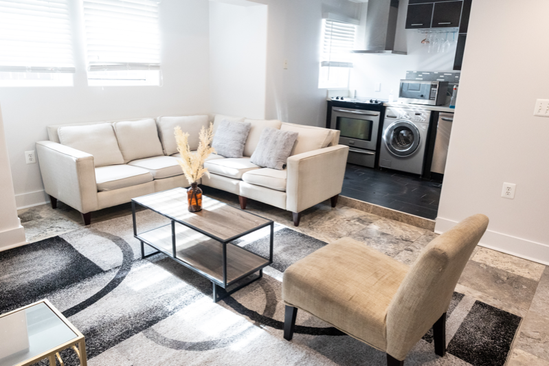 Washington Condo: 1220 Holbrook Terrace NE