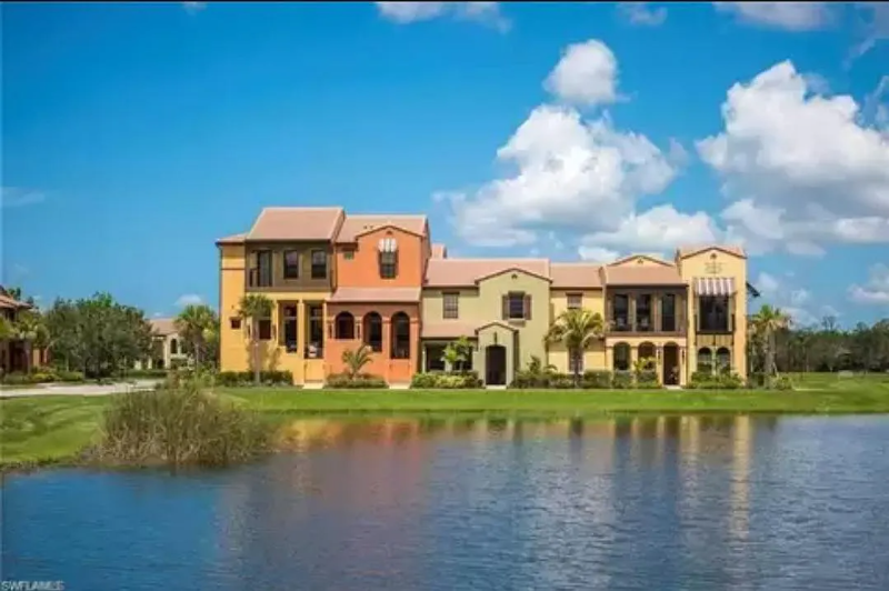 Fort Myers Townhome: 11711 Izarra Way