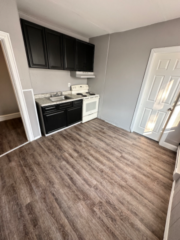 Philadelphia Multiplex: 4723 Whitaker Ave