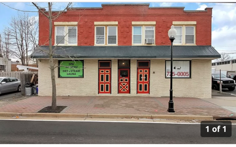 Manville Multiplex: 500 S Main st