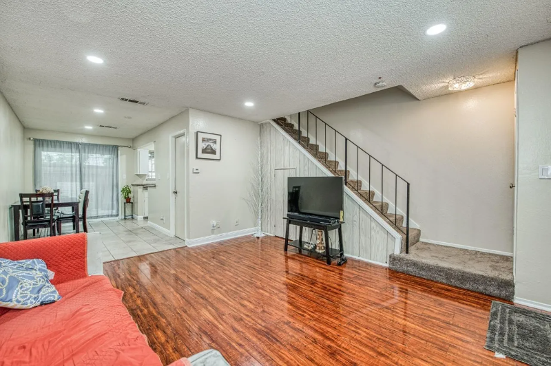 fresno Townhome: 5138 East Ashlan