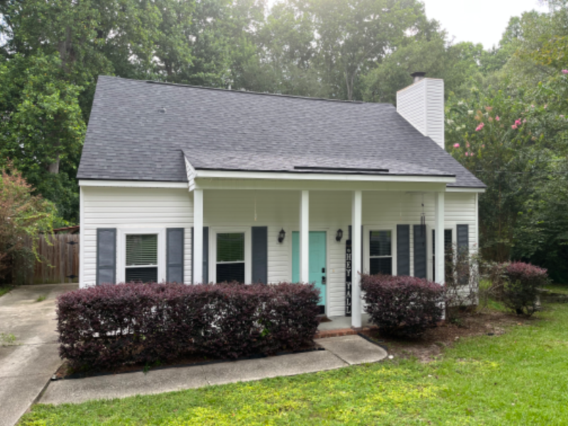 Martinez House: 4061 Melrose Dr