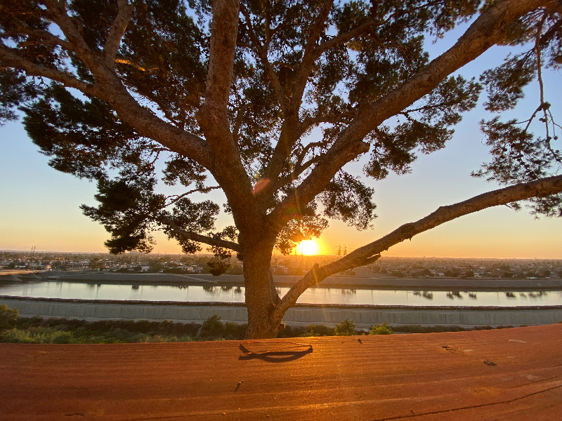 Costa Mesa House: 2151 Pacific Ave